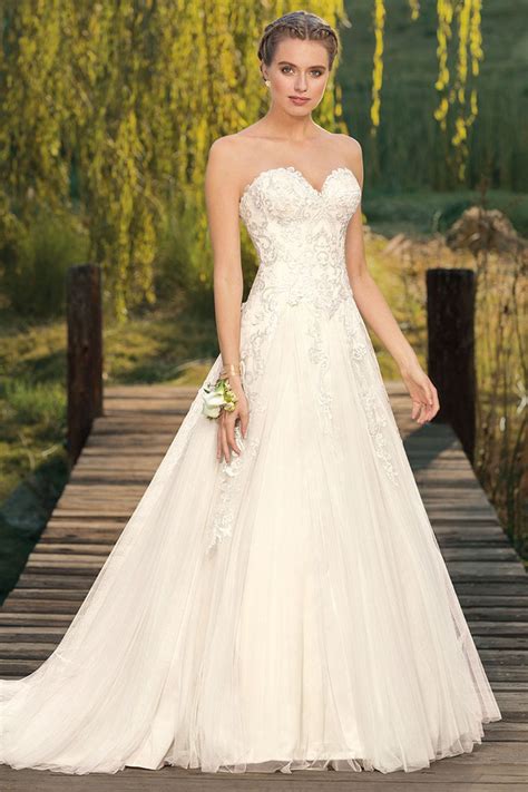 Drop waist wedding gown. Things To Know About Drop waist wedding gown. 